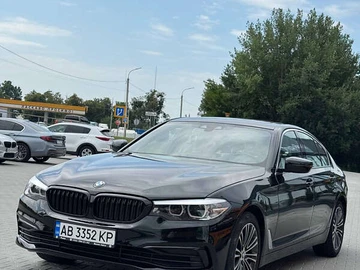 Авто BMW 5 Series 2019 № 8004291