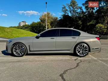 Авто BMW 7 Series 2022 № 8004474