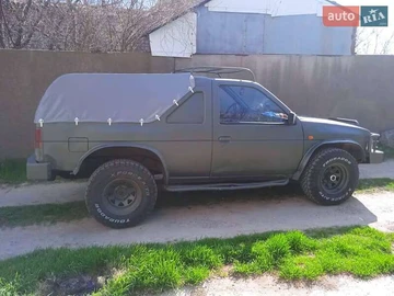 Авто Nissan Terrano 2000 № 8004657