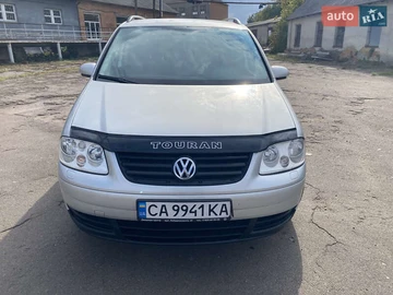 Авто Volkswagen Touran 2005 № 8004694