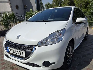 Авто Peugeot 208 2014 № 8004739