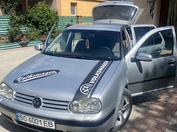 Авто Volkswagen Golf 2002 № 8004777