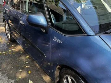 Авто Citroen C4 Picasso 2010 № 8004786