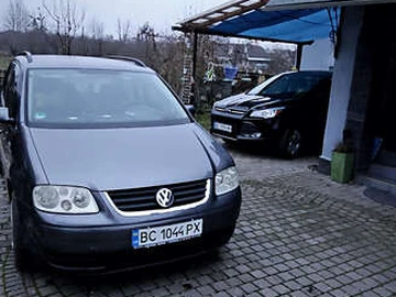 Авто Volkswagen Touran 2004 № 8004796