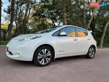Авто Nissan Leaf 2013 № 8005124