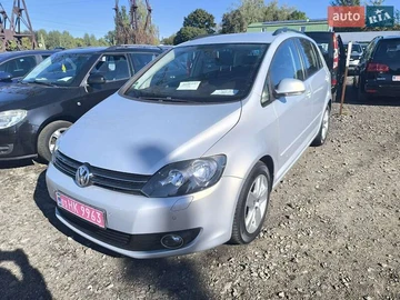 Авто Volkswagen Golf 2010 № 8005149