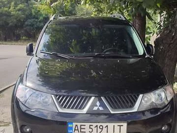 Авто Mitsubishi Outlander Xl 2009 № 8005164