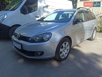 Авто Volkswagen Golf 2013 № 8005187