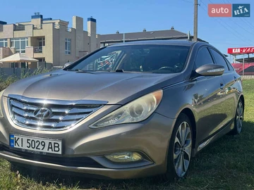 Авто Hyundai Sonata 2013 № 8005348