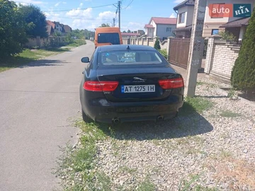 Авто Jaguar Xe 2017 № 8005354