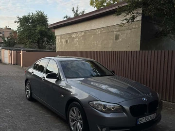 Авто BMW 5 Series 2011 № 8005416