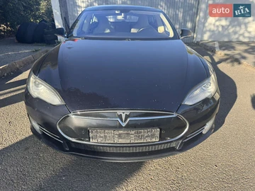 Авто Tesla Model S 2013 № 8005543