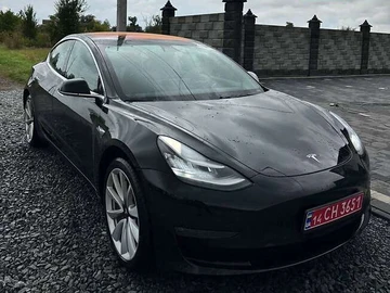 Авто Tesla Model 3 2019 № 8005588