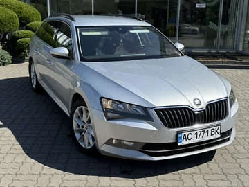 Авто Skoda Superb 2017 № 8005589