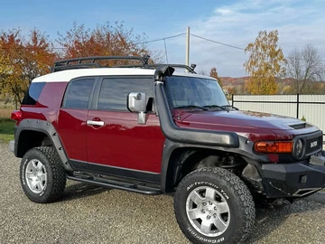 Авто Toyota Fj Cruiser 2010 № 8005821