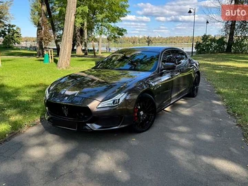 Авто Maserati Quattroporte 2018 № 8005854