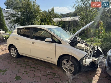 Авто Nissan Leaf 2014 № 8006171