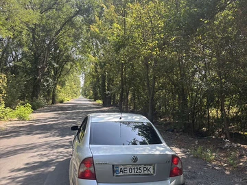 Авто Volkswagen Passat 2000 № 8006185