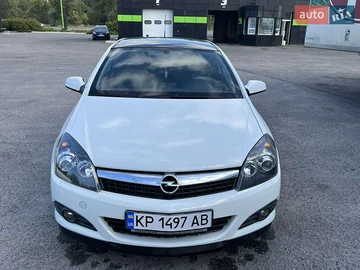 Авто Opel Astra Gtc 2009 № 8006239