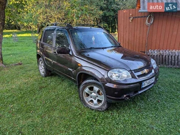 Авто Chevrolet Niva 2010 № 8006267