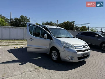 Авто Citroen Berlingo 2011 № 8006390