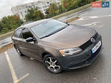 Авто Volkswagen Jetta 2014 № 8006458