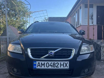 Авто Volvo V50 2009 № 8006488