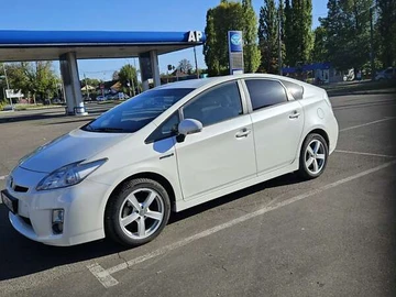 Авто Toyota Prius 2010 № 8006813