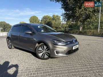 Авто Volkswagen Golf 2015 № 8006815