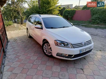 Авто Volkswagen Passat 2013 № 8006840