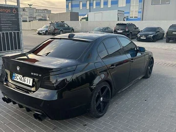 Авто BMW 5 Series 2005 № 8006866
