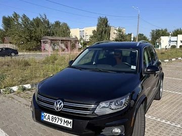 Авто Volkswagen Tiguan 2011 № 8006897