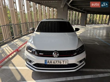 Авто Volkswagen Jetta 2016 № 8007047