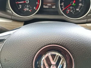 Авто Volkswagen Passat 2017 № 8007150
