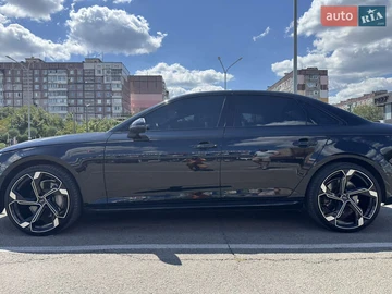 Авто Audi A4 2018 № 8007281