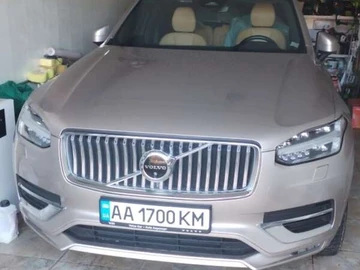 Авто Volvo Xc90 2023 № 8007500