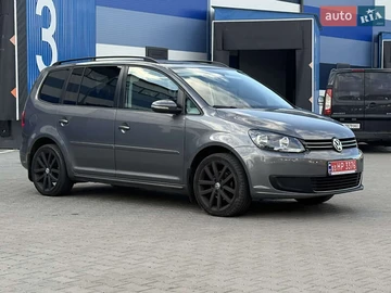 Авто Volkswagen Touran 2012 № 8007676