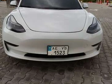 Авто Tesla Model 3 2020 № 8007693