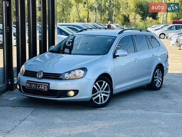 Авто Volkswagen Golf 2010 № 8007883