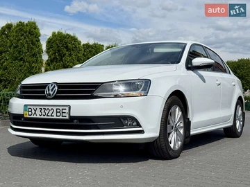 Авто Volkswagen Jetta 2016 № 8007926