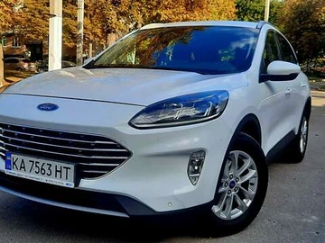 Авто Ford Kuga 2021 № 8007949