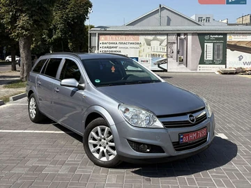 Авто Opel Astra 2010 № 8008238