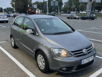 Авто Volkswagen Golf 2007 № 8008241