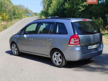 Авто Opel Zafira 2008 № 8008257