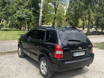 Авто Hyundai Tucson 2008 № 8008282
