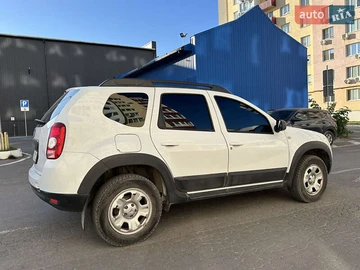 Авто Renault Duster 2012 № 8008293