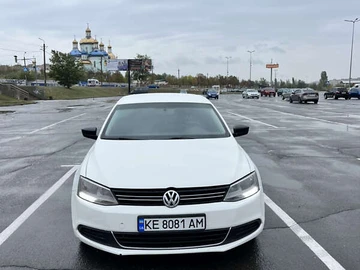 Авто Volkswagen Jetta 2013 № 8008300
