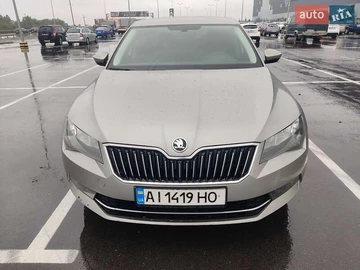 Авто Skoda Superb 2018 № 8008369