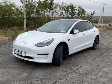Авто Tesla Model 3 2021 № 8008613