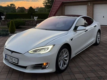 Авто Tesla Model S 2018 № 8008621